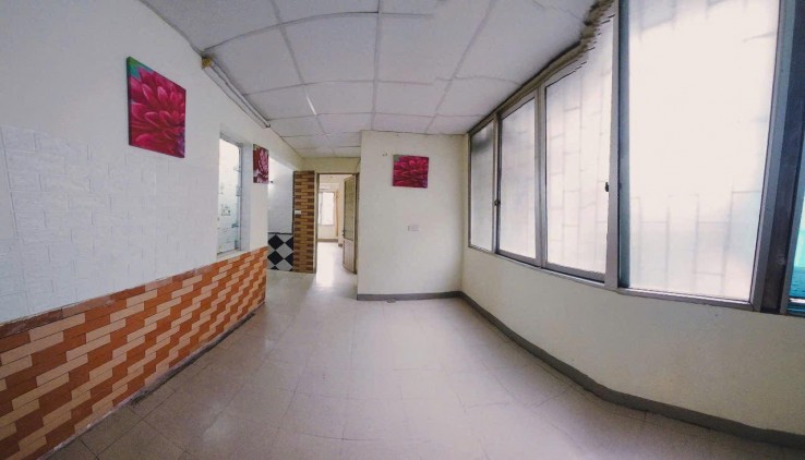 Cho thuê căn hộ Tăng Bạt Hổ, Hai Bà Trưng 65m2, 3 ngủ, 6.5 Triệu ở hộ gia đình